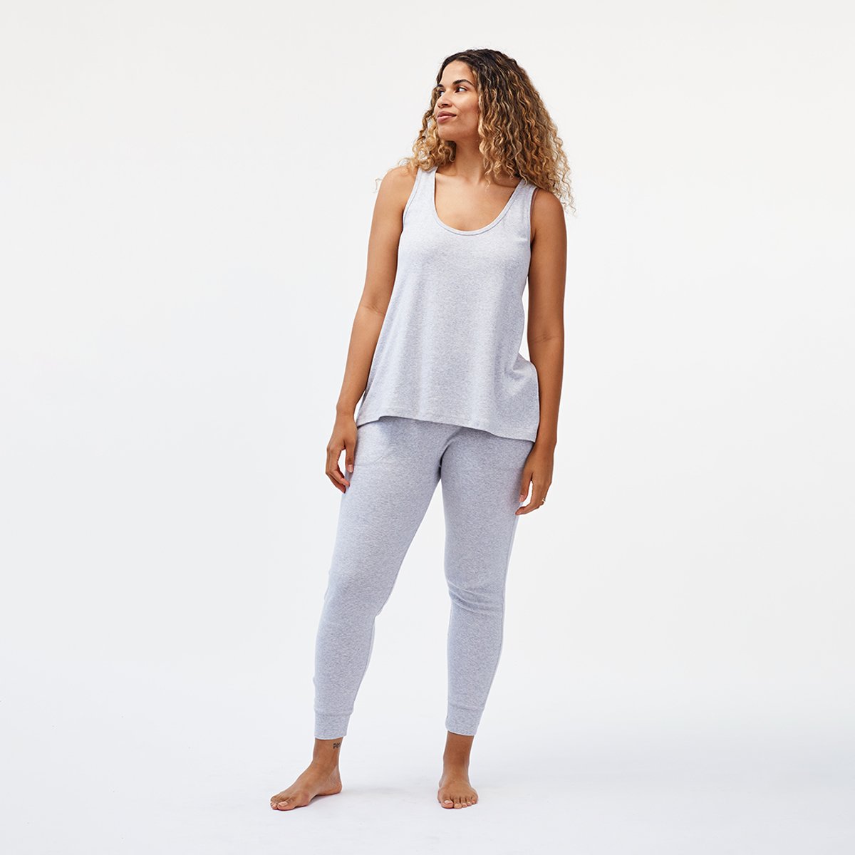 organic cotton charcoal gray tapered leg joggers loungewear bottoms